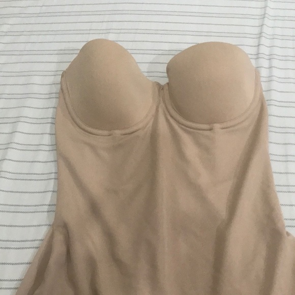 cream color strapple shapewear - Picture 2 of 10